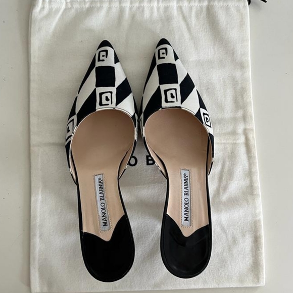 Manolo Blahnik Shoes - Manolo Blahnik Mule